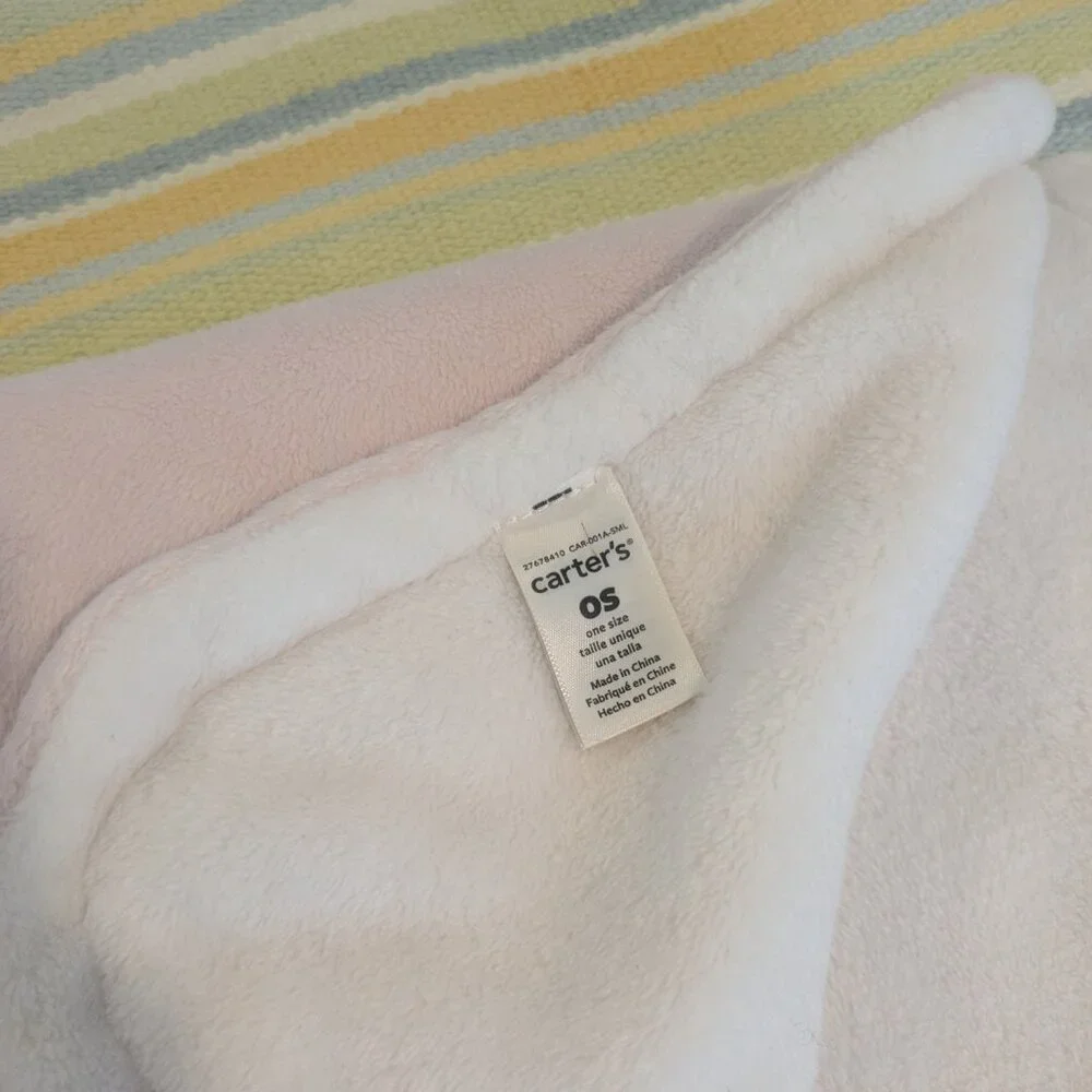 ⭐ Carter's Pink & White Giraffe Reversible Super Soft Baby Blanket